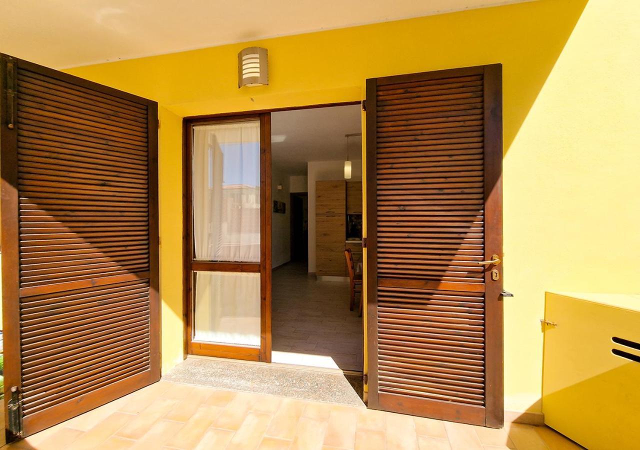 Residenza Quarto 02 - La Maddalena Apartment La Maddalena  Exterior photo